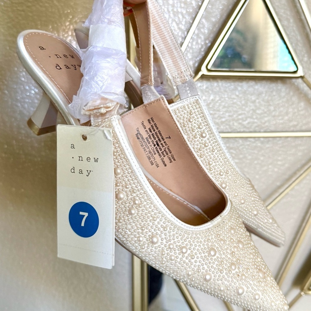 NWT A New Day Milan Pearl Slingback Heels Ivory Size 7 Bridal Coquette - Picture 7 of 9